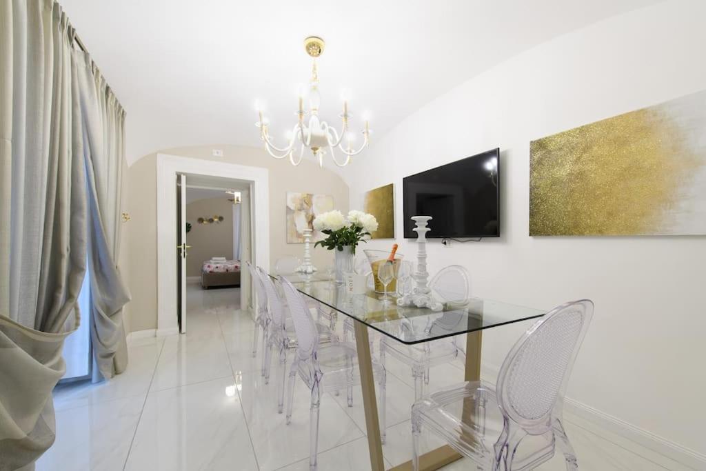 Gran Maison Toledo Napoli Bagian luar foto